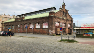 Budova bývalých jatek na tržnici je na prodej