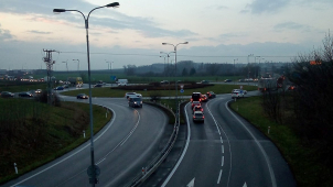 U Globusu došlo k bouračce, dálnice uzavřená