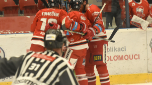 Hokejisté HC Olomouc si doma poradili s Kometou