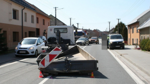 Řídil pod vlivem, v zákazu řízení a bez technické
