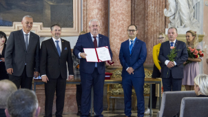 Bezplatně darují krev pro druhé, převzali ocenění