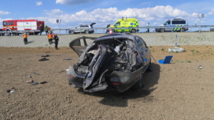 Namol opilý řidič zrušil luxusní mercedes