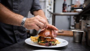 Po deseti letech skončil vyhlášený Grill Pub ve Slavoníně