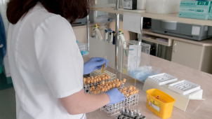 První prostějovský pacient nakažený koronavirem je výlečený