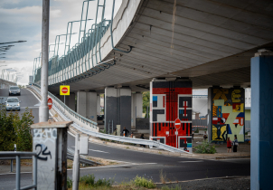 Malíři proměnili mostní pilíře či skatepark a oživili tržnici