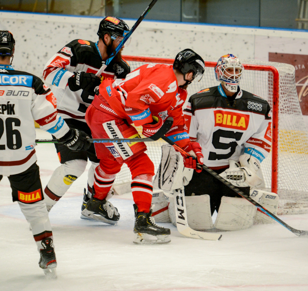 Hokejisté HC Olomouc prohráli se Spartou i počtvrté