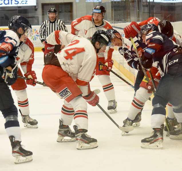 Hokejisté HC Olomouc prohráli s Vítkovicemi