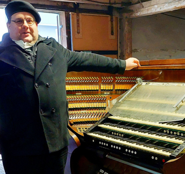 Englerovy varhany jsou na kusy, míří k restaurátorům