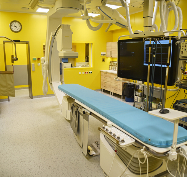 Fakultní nemocnice otevřela komplex katetrizačních sálů
