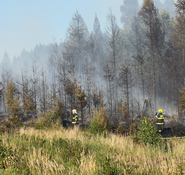 Na Libavé hořel les, podařilo se ho zvládnout