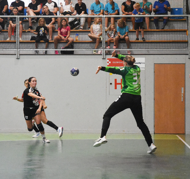 Zora v předehrávce prohrála s Mostem