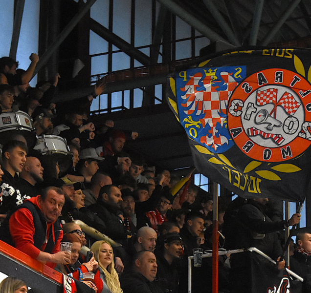 Hokejisté HC Olomouc získali na Spartě bod