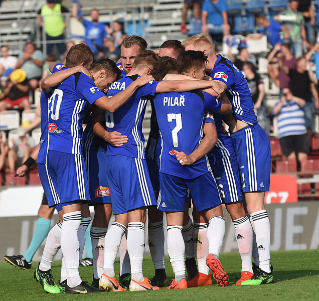 Plšek oslavil stovku vítěznou brankou