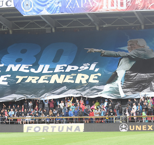 Trenér Karel Brückner slaví osmdesátku