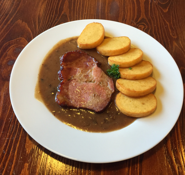 Hanácké recepty: švestková omáčka neboli trnčenica