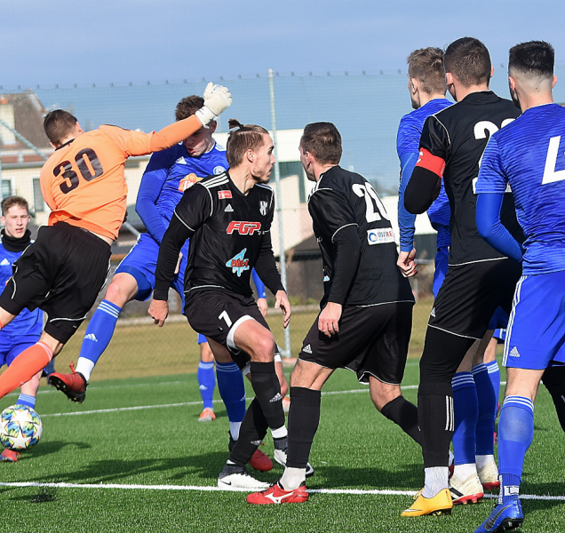 Holice dostala doma od béčka Sigmy šest gólů