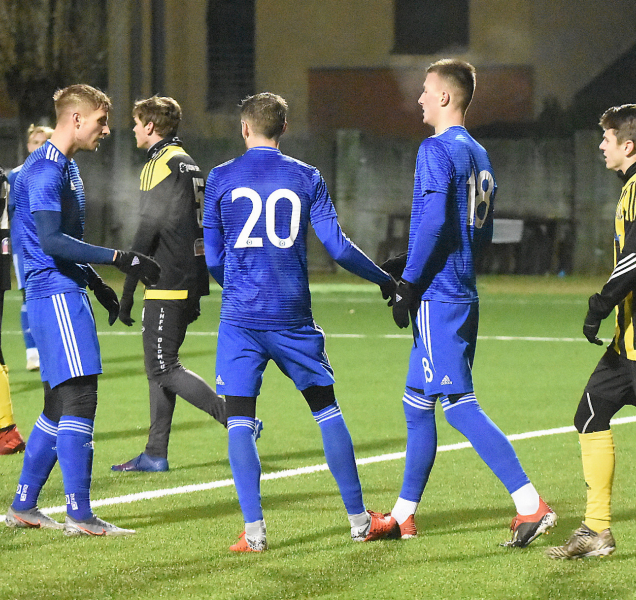 Devatenáctka SK Sigma proti Novosadům