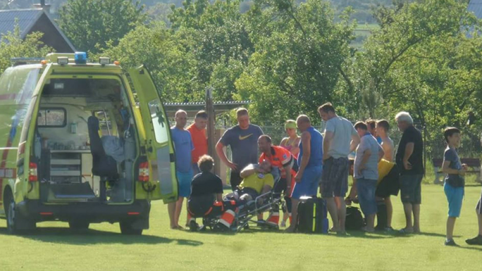 Napadený rozhodčí je stále v pracovní neschopnosti, věc bude šetřena jako trestný čin