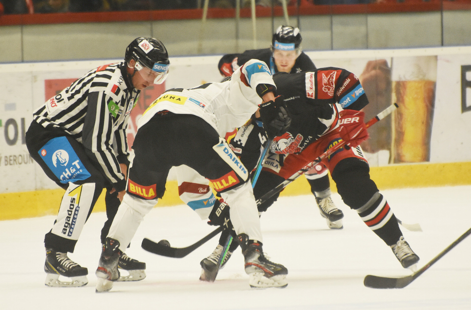 Hokejisté HC Olomouc zabodovali se Spartou