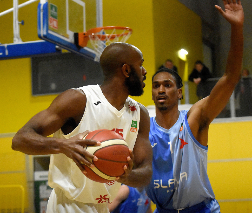 Basketbalisté BK REDSTONE ztratili výhru po půli