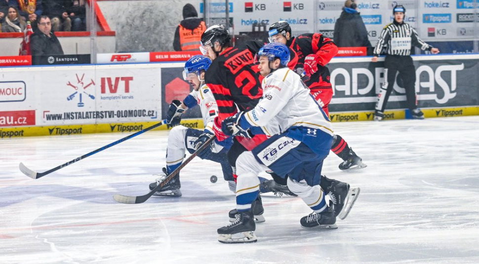 Hokejisté HC Olomouc prohráli s Kladnem