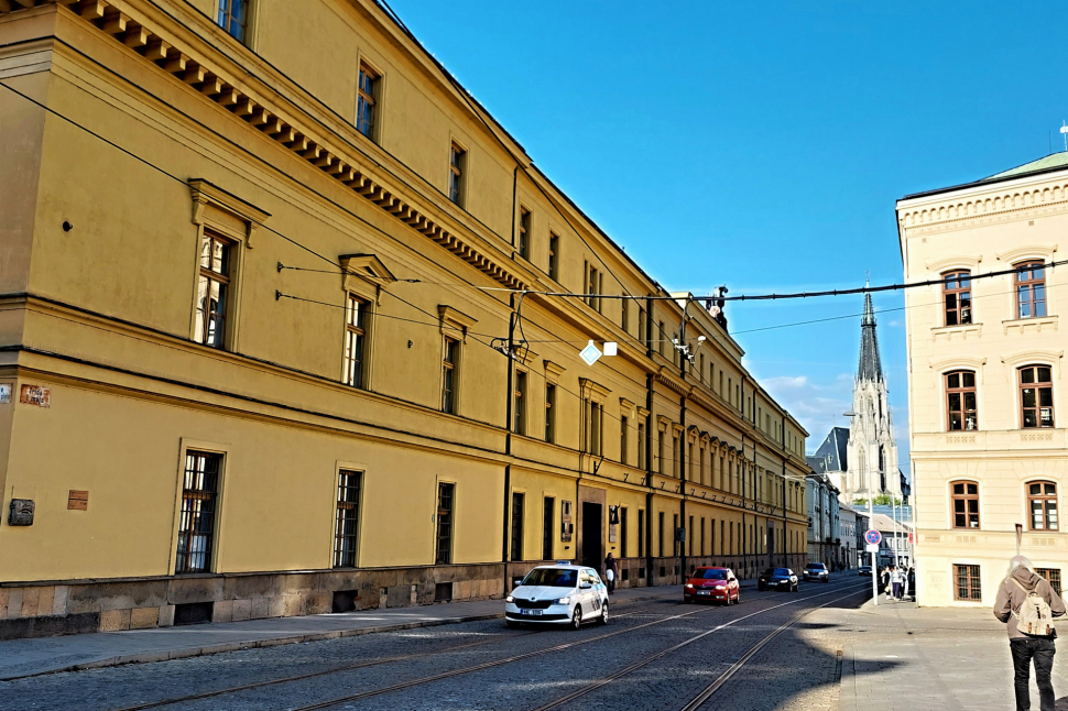 Oblíbená Tramtarie se stěhuje do Hanáckých kasáren