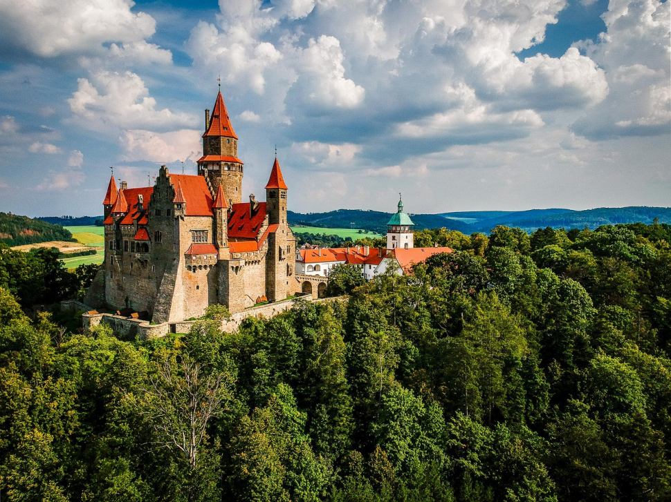 Přehled mimořádných opatření kvůli koronaviru v kraji